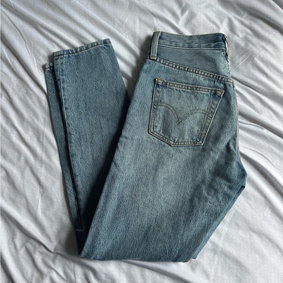 Levi’s 501 Can’t Touch This Skinny Jeans - Picture 5 of 7